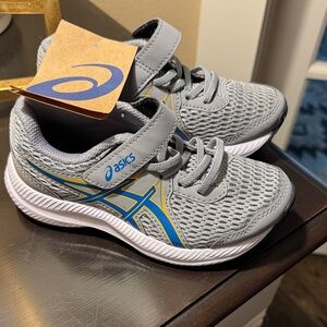 ASICS brand new toddler sneakers size 11